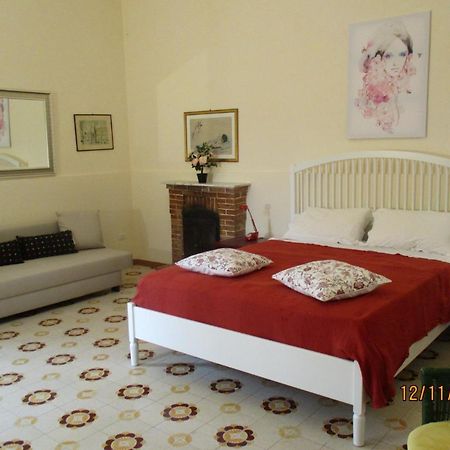 Resort Giardino Degli Aranci - Casa Lisca Baronissi Luaran gambar